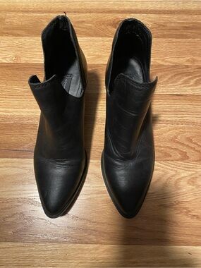 Steven By Steve Madden Black Pointed Leather Ankle Booties